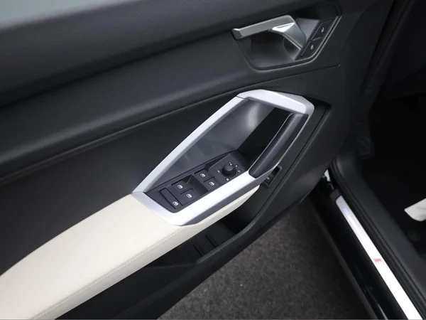 AUDI Q3 (2021) — foto 5 van 24