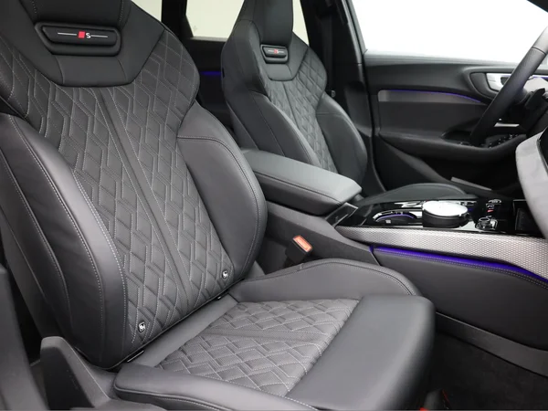 AUDI A5 Avant (2026) — foto 18 van 23