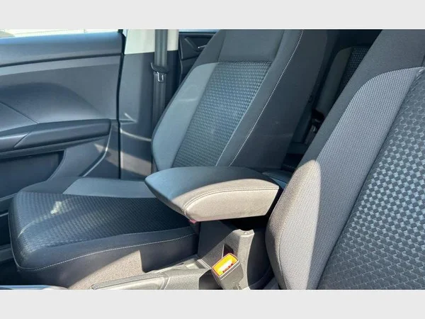 Volkswagen T-Cross (2022) — foto 14 van 29