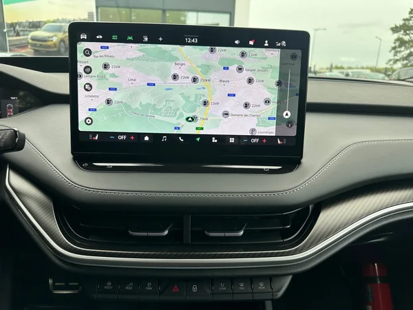 SKODA Elroq (2025) — foto 2 van 13