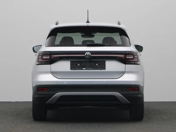 VOLKSWAGEN T-Cross (2022) — foto 15 van 18