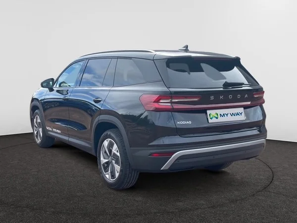 SKODA Kodiaq (2025) — foto 16 van 22