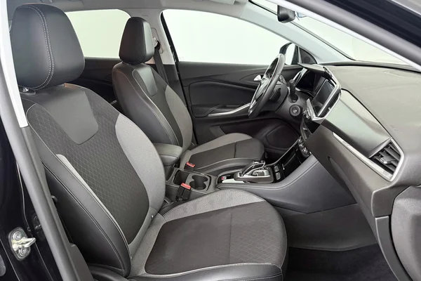 Opel Grandland (2022) — foto 4 van 30