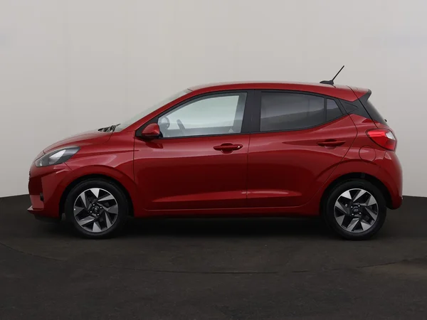 HYUNDAI i10 (2025) — foto 12 van 25