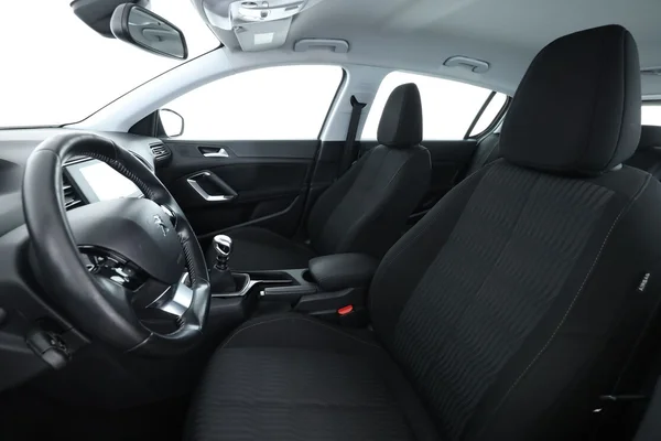 Peugeot 308 (2016) — foto 16 van 16