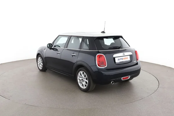 MINI MINI (2020) — foto 10 van 16