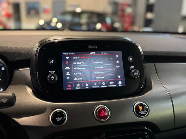 Fiat 500X (2024) — foto 3 van 17