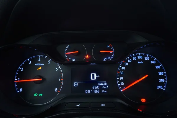 Opel Crossland (2022) — foto 3 van 20