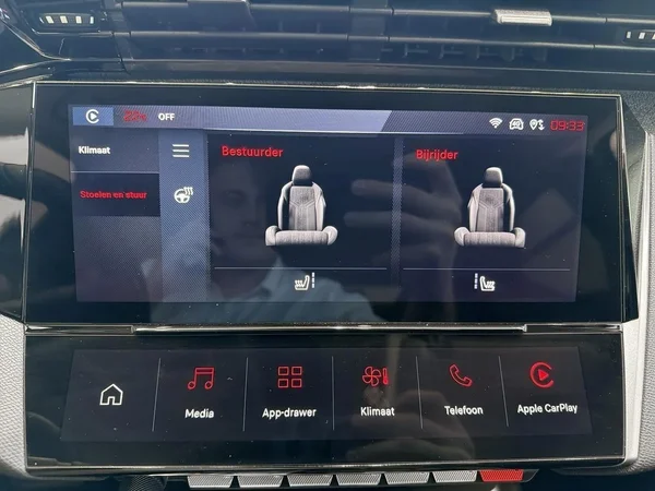 Peugeot 308 (2025) — foto 8 van 19