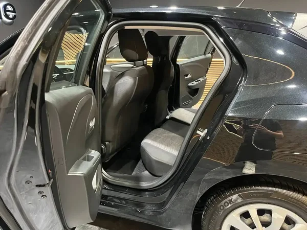 Opel Corsa (2020) — foto 6 van 19