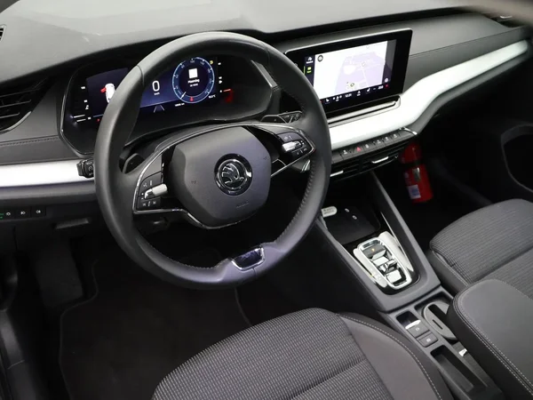 Škoda Octavia (2024) — foto 10 van 24