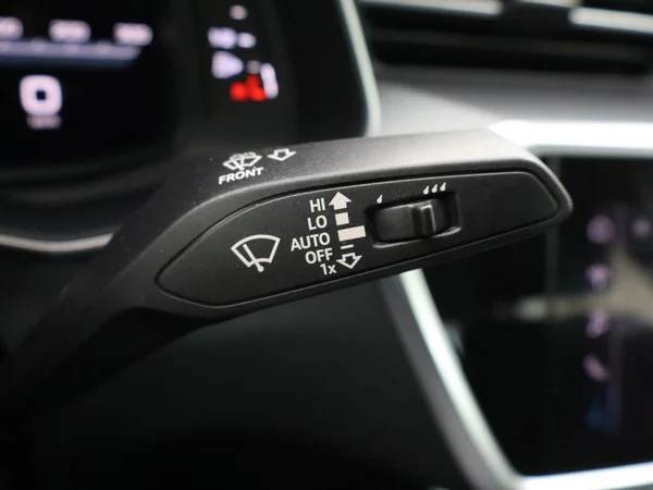 AUDI A6 Dsl (2023) — foto 14 van 28