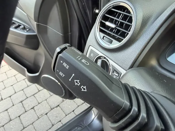 Opel Antara (2013) — foto 10 van 25