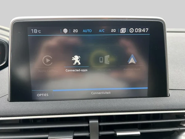 Peugeot 5008 (2019) — foto 3 van 26