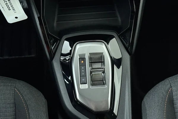 Peugeot 2008 (2025) — foto 4 van 18