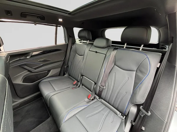 VOLKSWAGEN Tayron eHybrid (PHEV) (2026) — foto 10 van 24