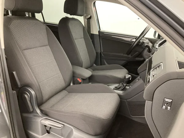 VOLKSWAGEN Tiguan Allspace (2021) — foto 24 van 36