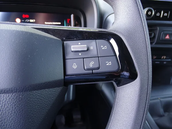 Opel Combo (2025) — foto 13 van 25