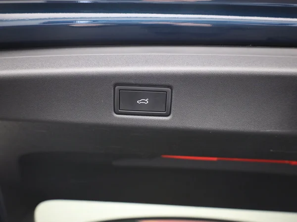 VOLKSWAGEN ID.7 Tourer (2024) — foto 18 van 25
