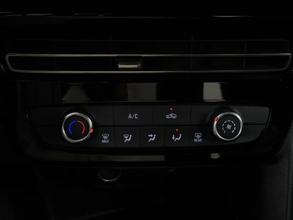 OPEL Mokka (2021) — foto 17 van 27