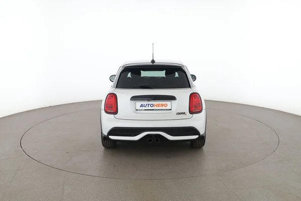 MINI MINI (2023) — foto 11 van 16