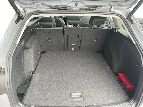 VOLKSWAGEN Golf VIII SW (2026) — foto 17 van 24
