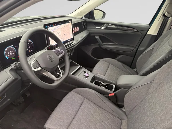 VOLKSWAGEN Tiguan (2026) — foto 24 van 24