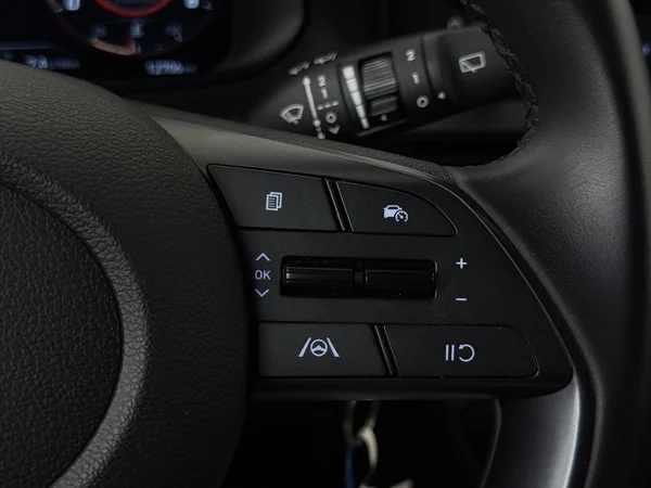 HYUNDAI i20 (2025) — foto 9 van 27