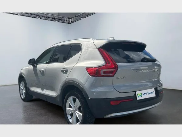 Volvo XC40 (2024) — foto 12 van 29