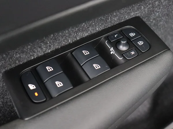 VOLVO XC40 (2021) — foto 20 van 31