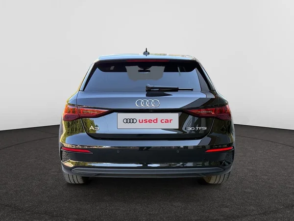 AUDI A3 Sportback (2023) — foto 12 van 17
