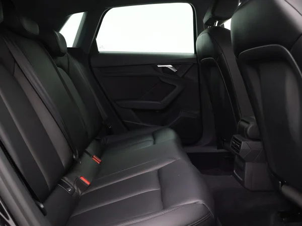 AUDI A3 Sportback (2022) — foto 6 van 30