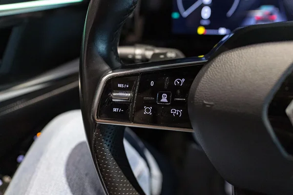 Renault Austral (2023) — foto 19 van 34