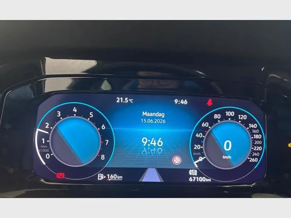 Volkswagen Golf VIII (2021) — foto 4 van 15