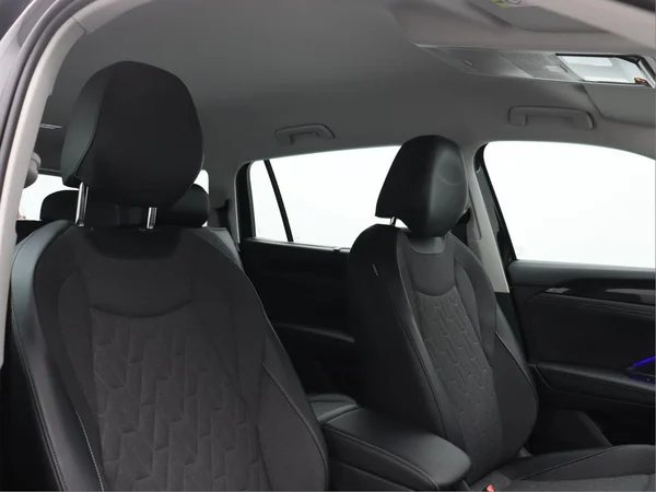 VOLKSWAGEN Tayron (2025) — foto 20 van 20