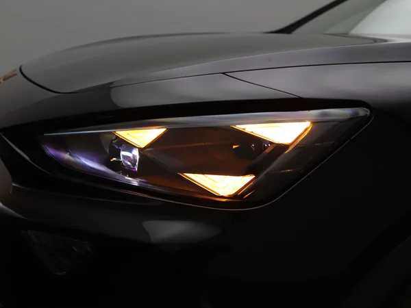 CUPRA Formentor e-Hybrid (PHEV) (2026) — foto 9 van 14