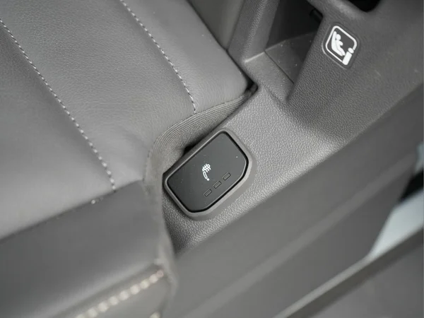 VOLKSWAGEN Multivan T7 Long eHybrid (PHEV) (2026) — foto 14 van 55