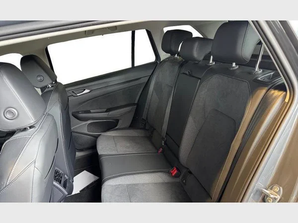 VOLKSWAGEN Golf VII SW (2026) — foto 5 van 21