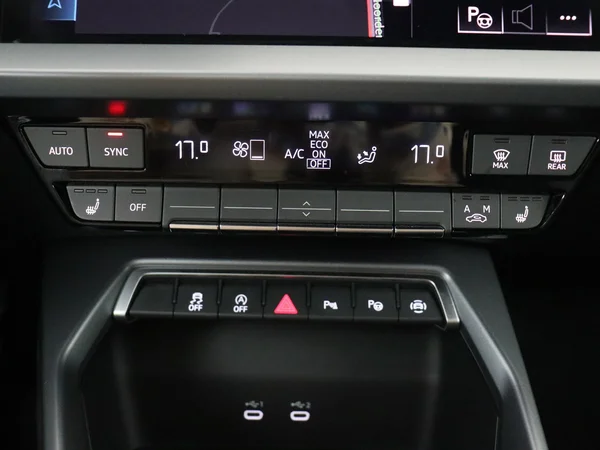 AUDI A3 Sportback (2025) — foto 10 van 18