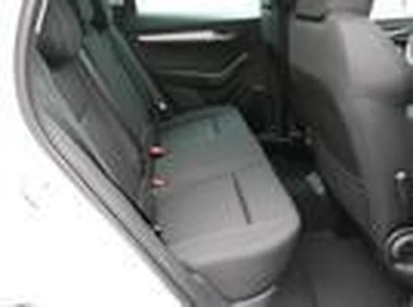 SKODA Karoq (2026) — foto 7 van 18