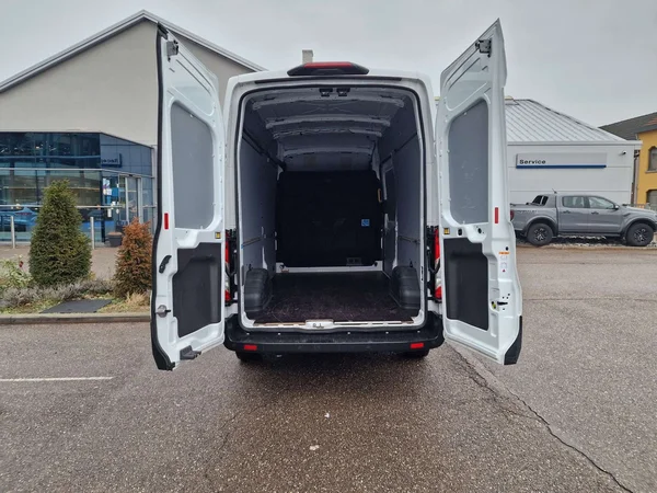 Ford Transit (2024) — foto 10 van 15