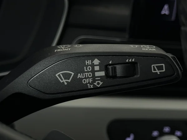 AUDI A4 (2021) — foto 17 van 30