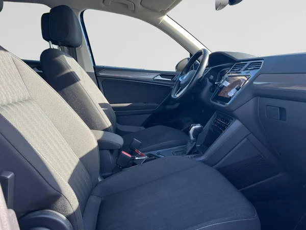 VOLKSWAGEN Tiguan Allspace (2025) — foto 8 van 24