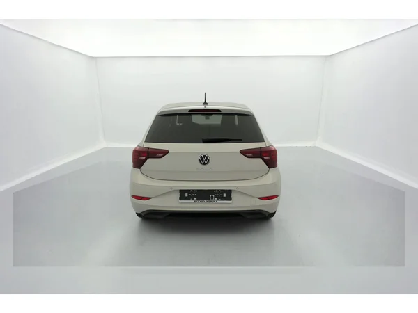 VOLKSWAGEN Polo (2025) — foto 2 van 36