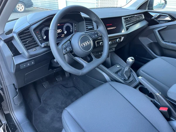 AUDI A1 Sportback (2024) — foto 9 van 20