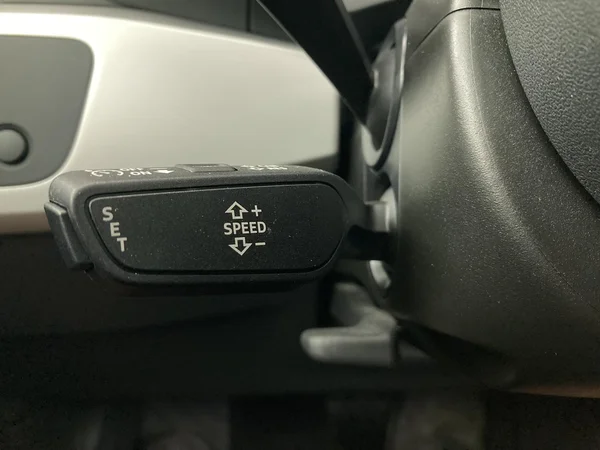AUDI A4 Avant (2022) — foto 14 van 36