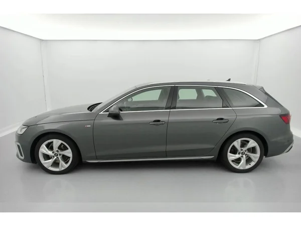 AUDI A4 Avant (2021) — foto 31 van 36