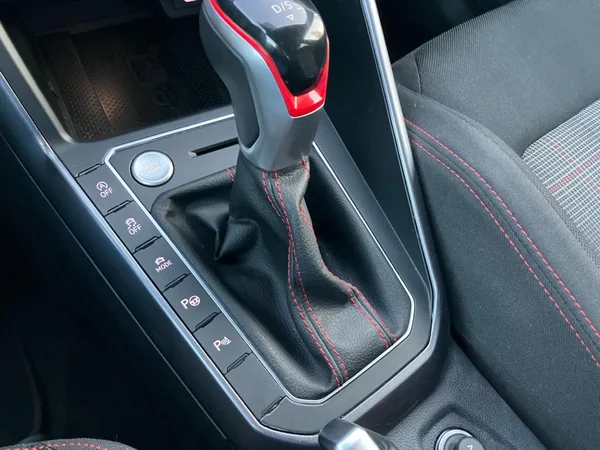 VOLKSWAGEN Polo GTI (2023) — foto 21 van 25
