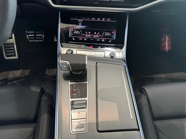 AUDI A7 Spotback PHEV (2025) — foto 7 van 20