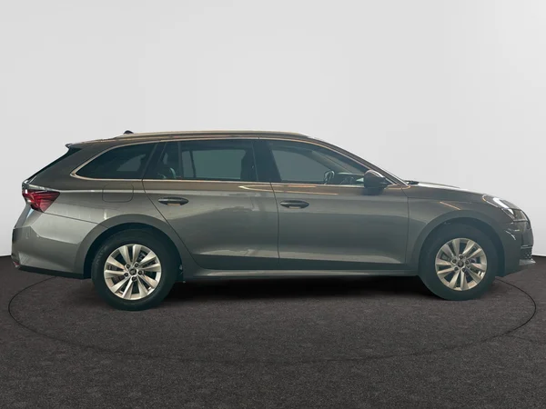 SKODA Octavia Combi (2025) — foto 20 van 24